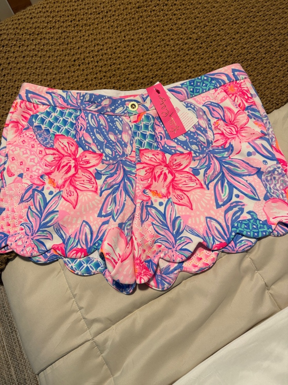 Lilly Pulitzer Pink & Blue Floral Scallop Hem Buttercup Knit Shorts